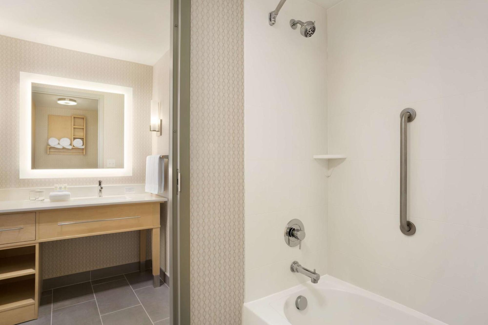 King Studio Suite - Mobility Access/Non-Smoking,1552138999:JPEG